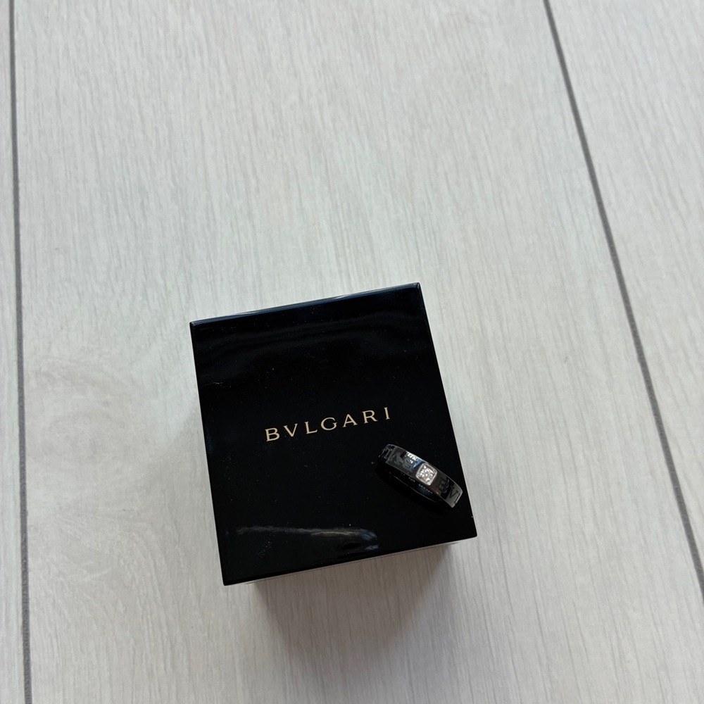 B.zero1 Essential Ring - Picture 2 of 4